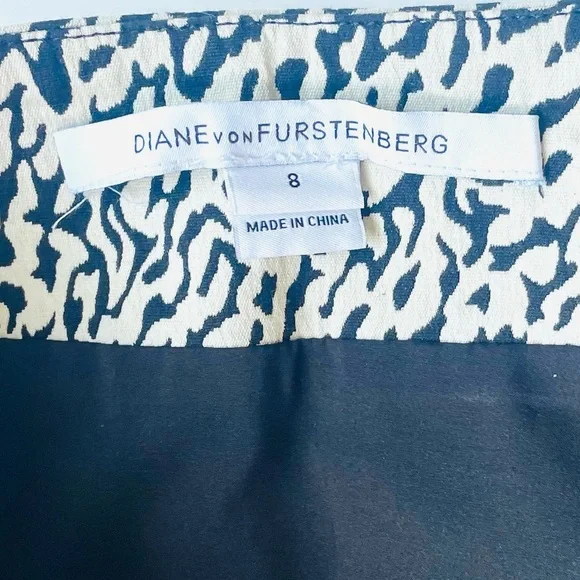 DIANE VON FURSTENBERG DVF BLYTHE SNAKE JACQUARD PENCIL SKIRT SIZE 8 - Picture 4 of 5